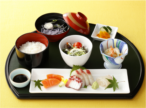 刺し身定食 1,700円（税込）